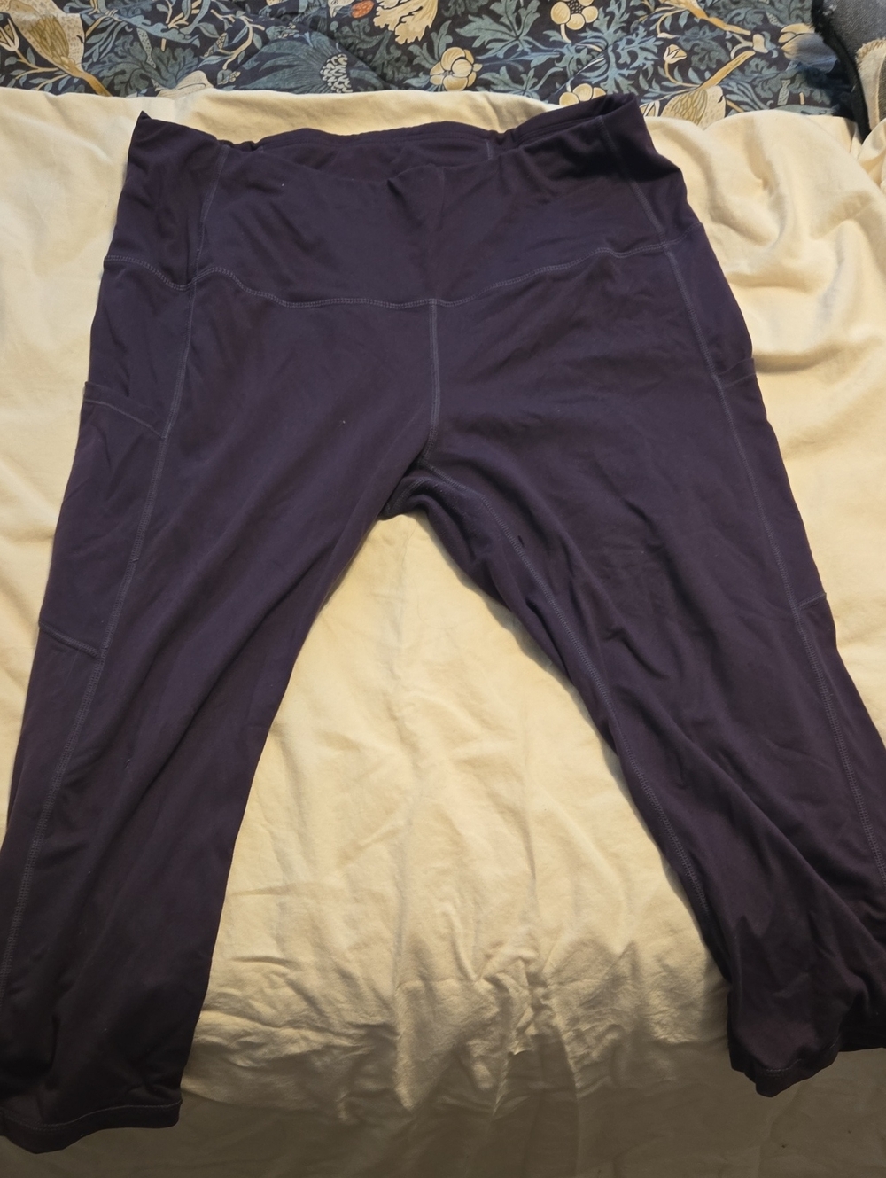 The Gym People XL Purple Capri Leggings